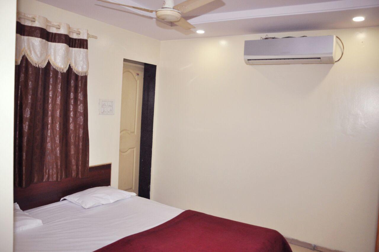 Hotel Sagar Lodging Aurangābād Extérieur photo